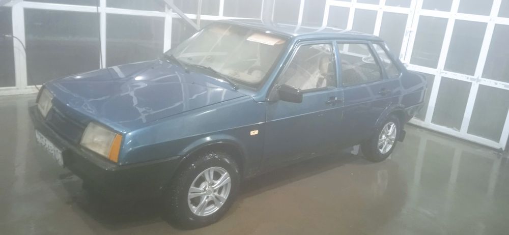 Продам машину ВАЗ 21099