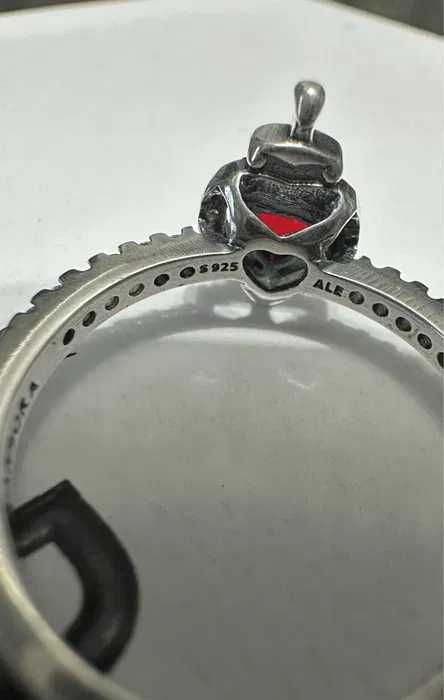 Пръстен Пандора|Pandora