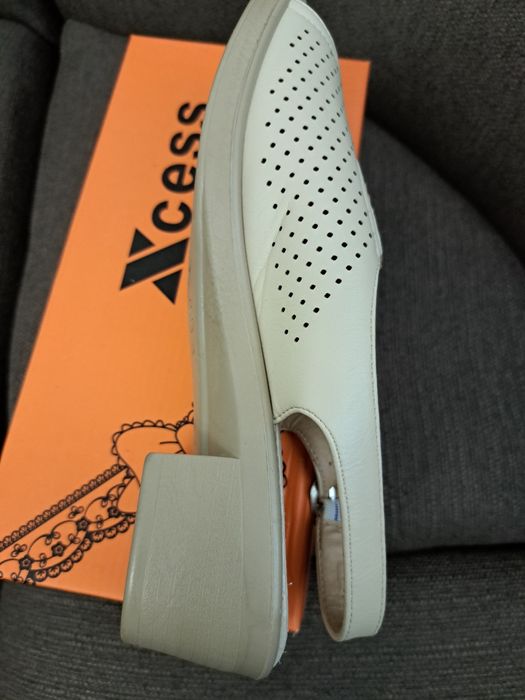 Кожени летни обувки 40 номер