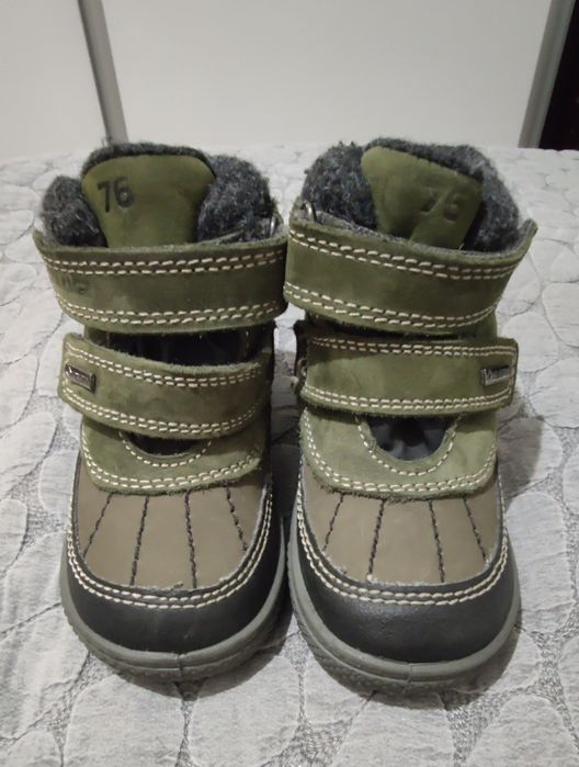 Боти 22 и яке за момче 86
