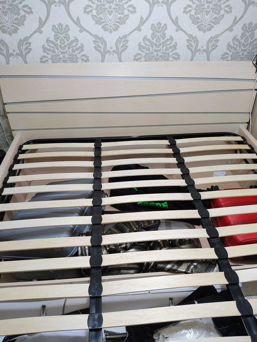 Подматрачна рамка 180/200