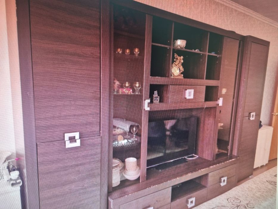 Шкаф стенка в гостиную