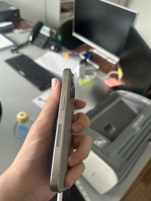 Iphone 15 pro 128 gb