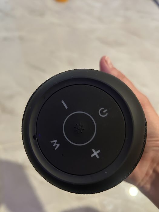 Se vinde boxa,pret 350 lei,valabil doar in buzau