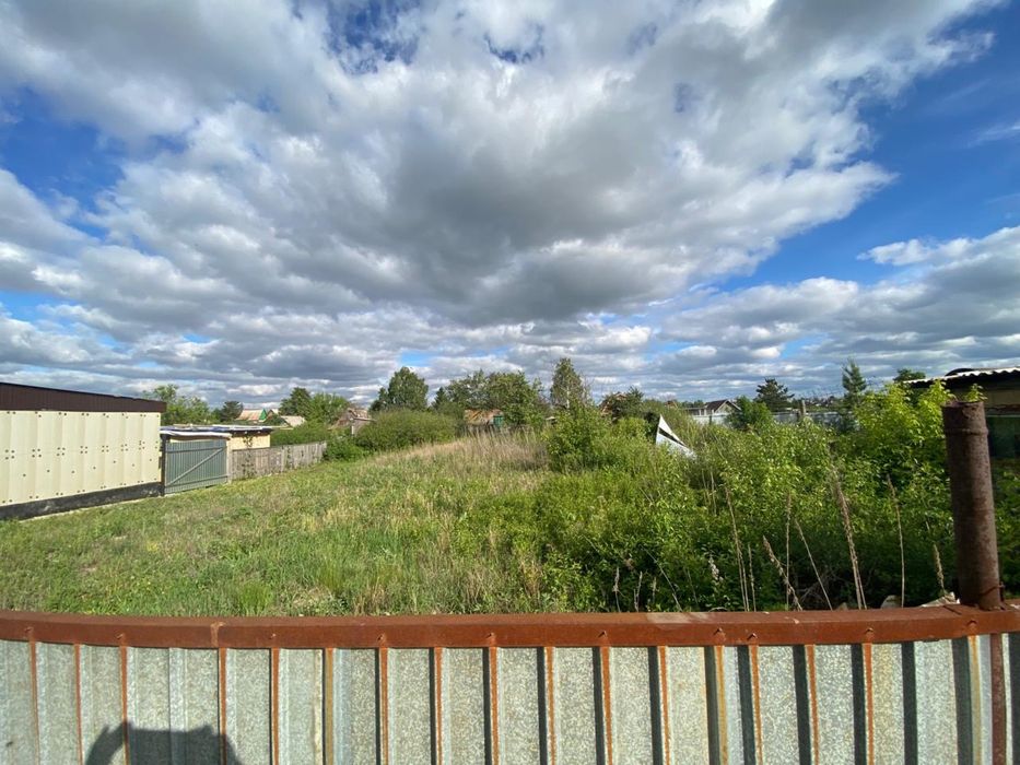 Продам участок на дачной