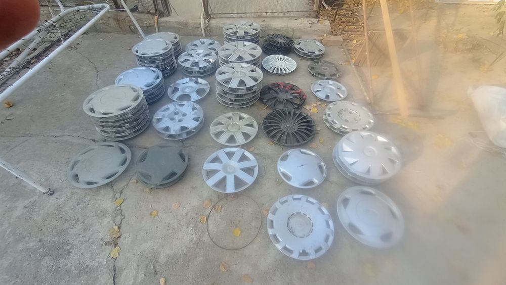 Колпаки для легковых автомобилей