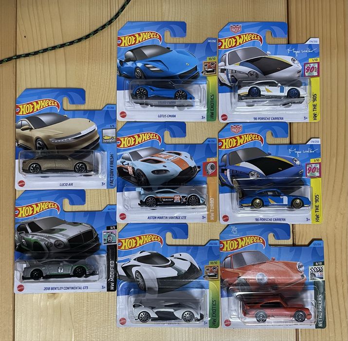 Hot wheels,matchbox,burago колички