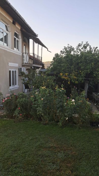 Vand casa cu etaj in Strehaia ,Mehedinti