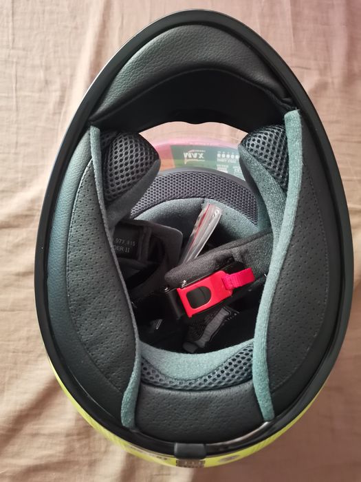 Детска каска за мотор, скутер, картинг MT Thunder Kids