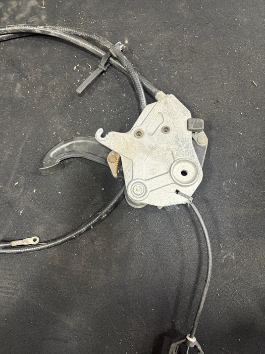 Mercedes w124 Комби Педал Ръчна Спирачка с Жило