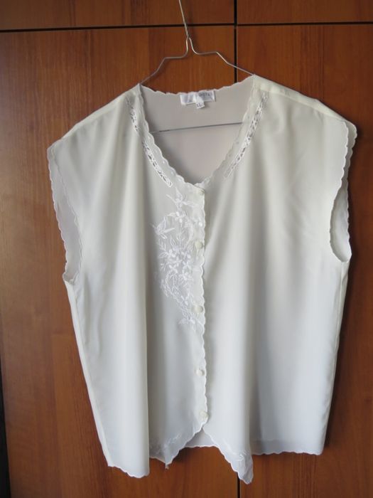 Ризи блузи дамски елегантни с копчета, 6 броя-30 лева