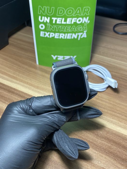 Apple Watch Ultra / 49 mm / Graphite