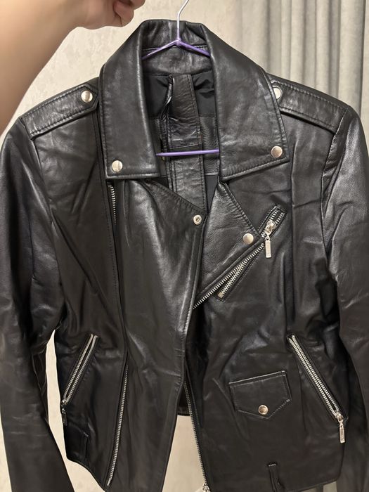 Женская кожаная куртка