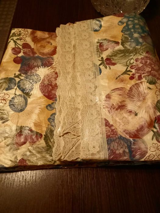 скатерть  262- 152см