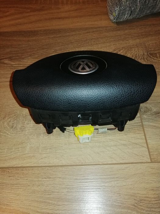 Airbag volan patru spite vw passat B6, golf 5