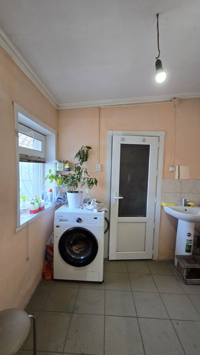 Продается 3 комн.дом район 905 стройка!