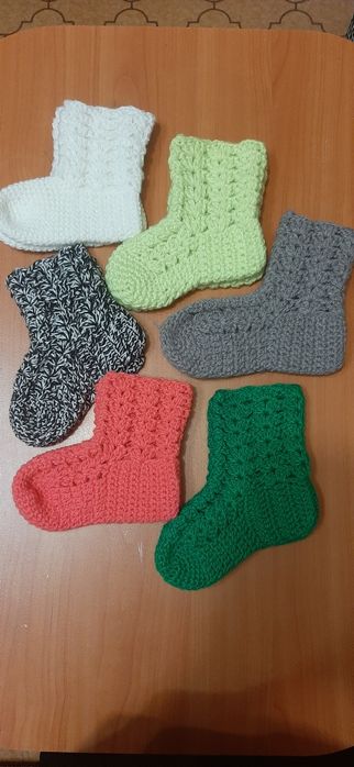 Детские носочки продам.