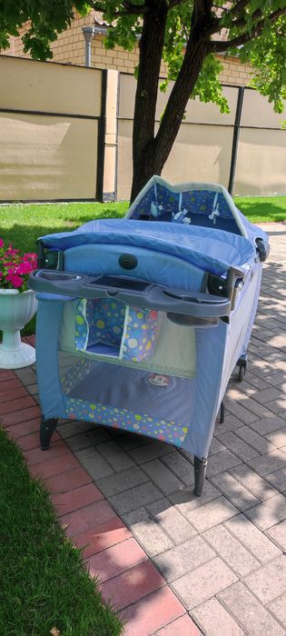 Манеж от фирмы Graco