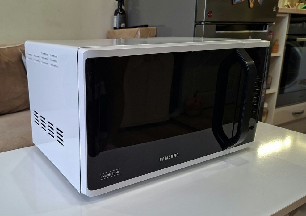 Микровълнова печка Samsung