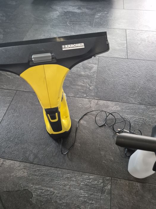 Уред за почистване на прозорци