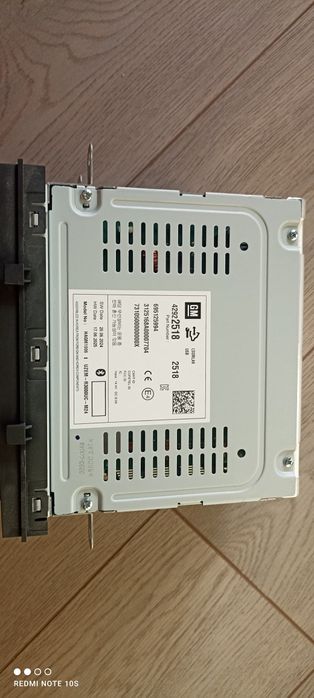 Продам магнитолу