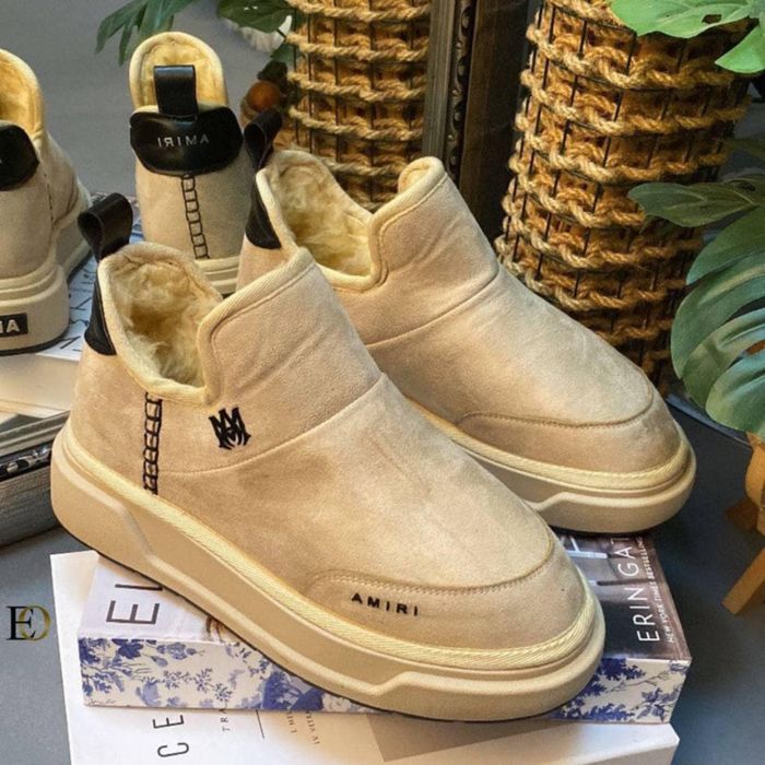 Ugg dama diferite modele
