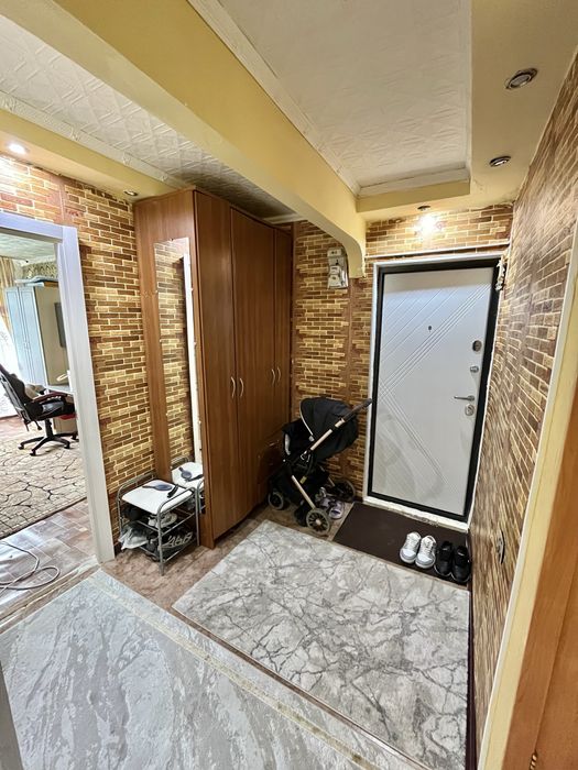 Продаётся 4-комнатная квартира, 72,9 м²