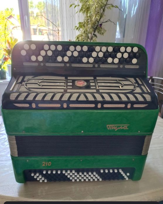 Продам  Баян Тула