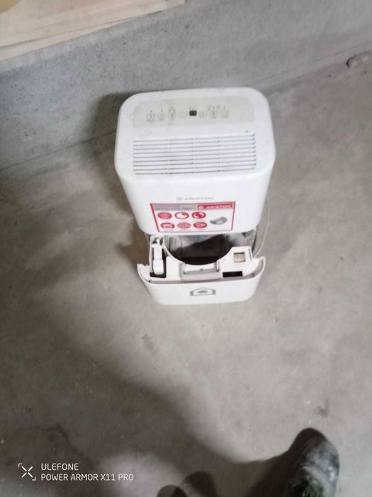 Deunidificator Ariston 21s pentru 40 m păstrați