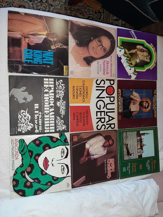 Продавам грамофонни плочи винил