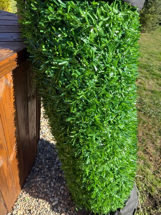 Декоративна оградна мрежа ,,жив плет"