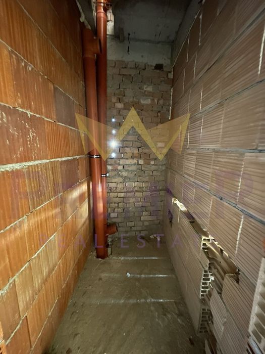 Продава се Тристаен апартамент в Варна, Аспарухово - 109 кв.м за 1459 €/кв.м - Снимка #7