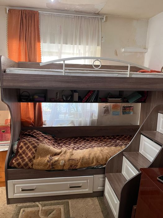 Срочно продам 2 ярусную кровать