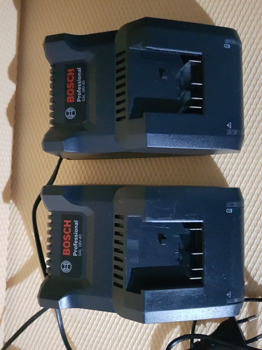 Incarcator Bosch Gal18v-40