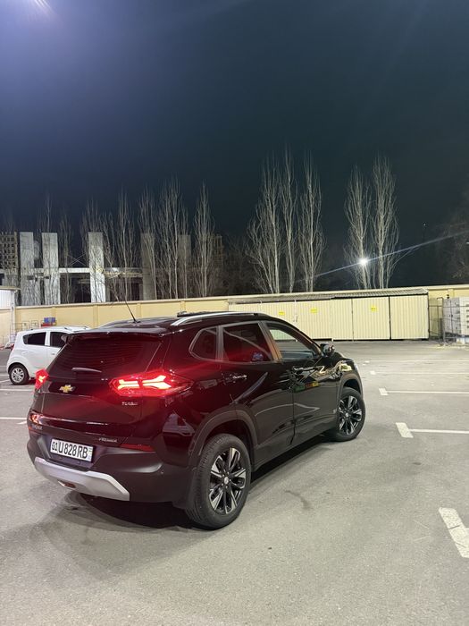 Treker primer toza 14800$