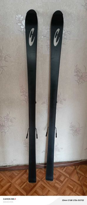 Лыжи 170 см. и ботинки