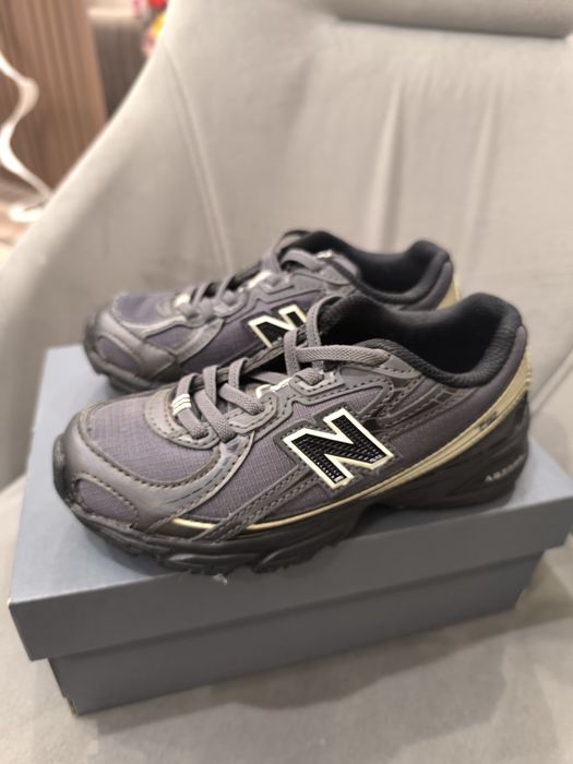 Детски New Balance 740
