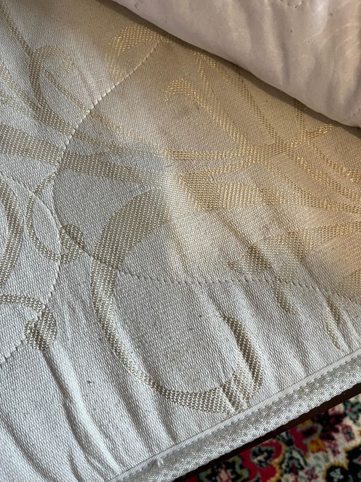 Кровать односпальная с матрасом