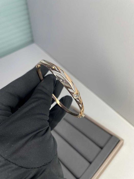 Браслет из золота