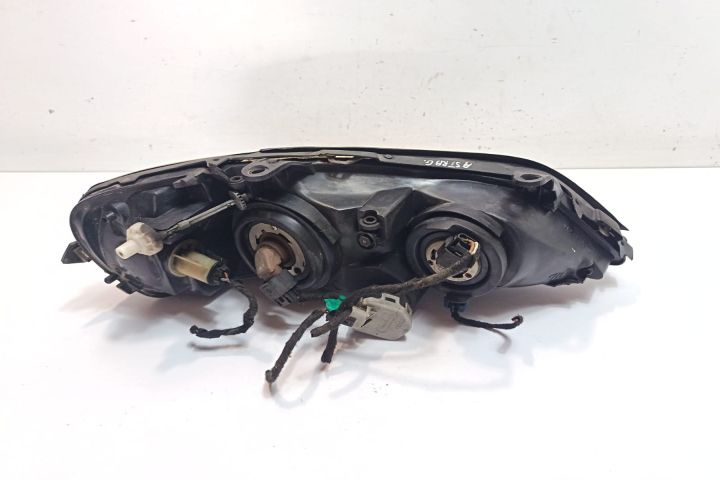 Far stanga Opel Astra G