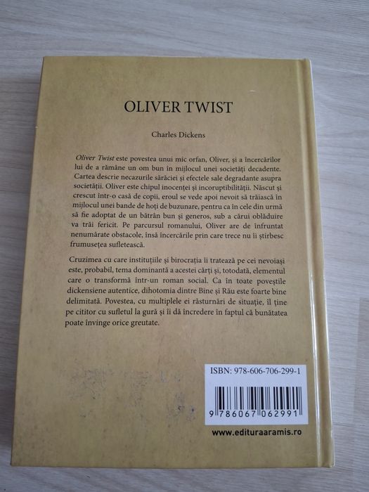 Vand cartea Oliver Twist , autor Charles Dickens