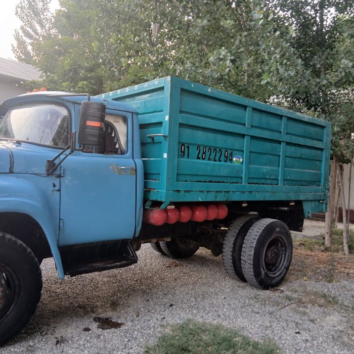 Zil mmz554 sotiladi