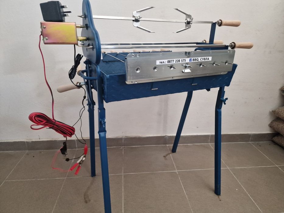 Малко гръцко барбекю, сувла, грил, барбекю на дървени въглища