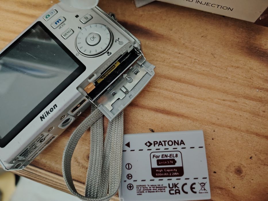 Aparat foto Nikon Coolpix S5