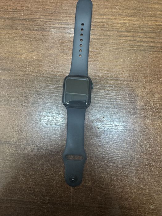 Часы apple watch SE2/40