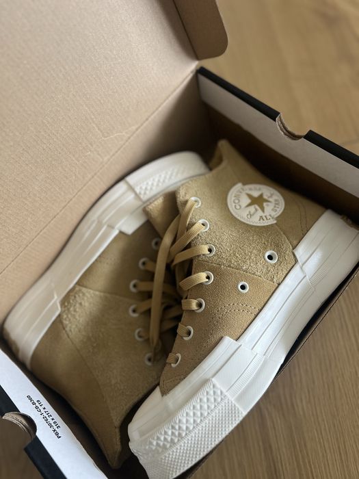 Converse 39 Нови