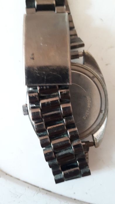 Продам советский часы