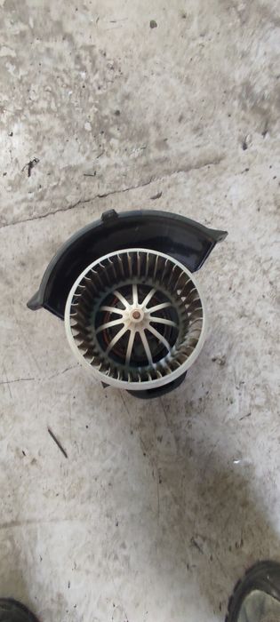 Вентилатор купе volkswagen touareg 2006