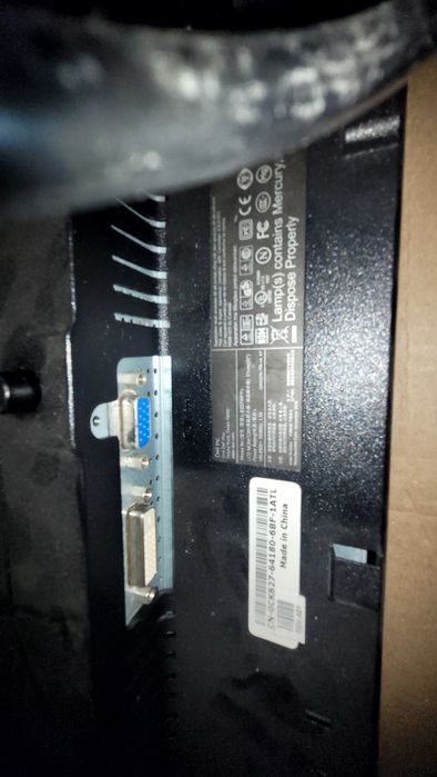 Monitor DELL 20 dvi+vga