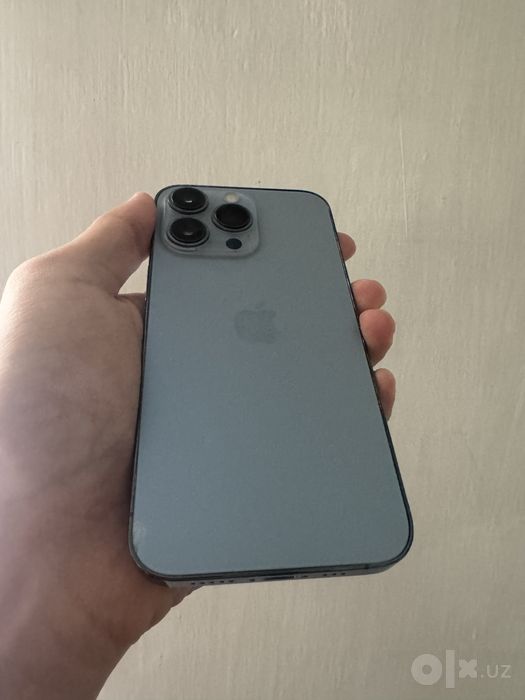 Iphone 13 pro 256g holati tinnu rasmda korsatilgan karobkasi yo
